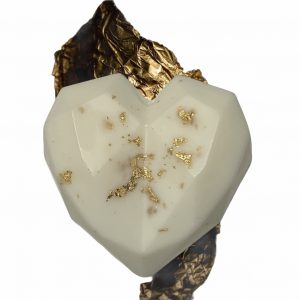 Luxury 3D Giant Dimond Heart Wax Melt with Gold Leaf. Pack of 4